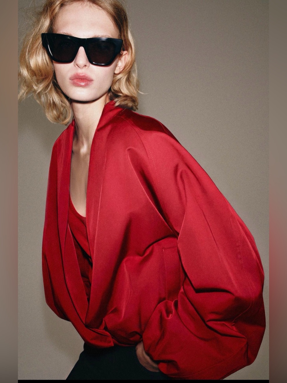 NWOT ZARA ZW COLLECTION RED VIRAL BOMBER